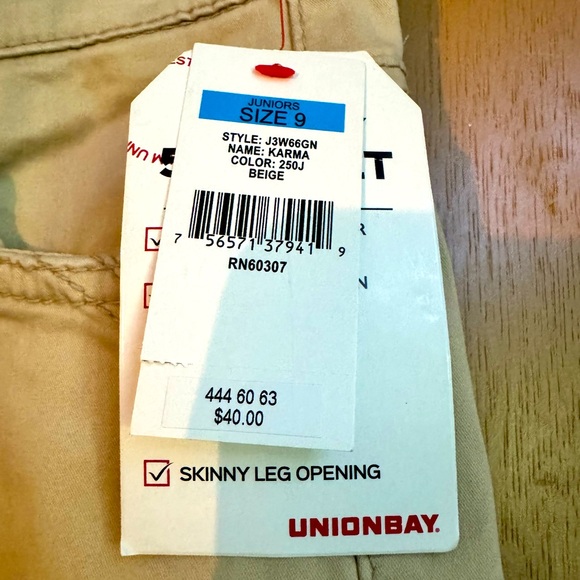 NWT Union Bay beige slim fit pants, juniors size 9 - Picture 3 of 4
